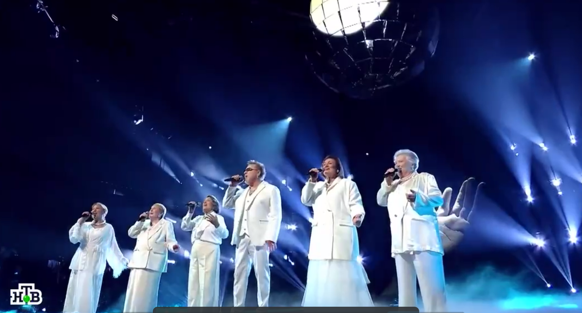 Кадр из шоу "ВИА Суперстар" 25.10.2025
