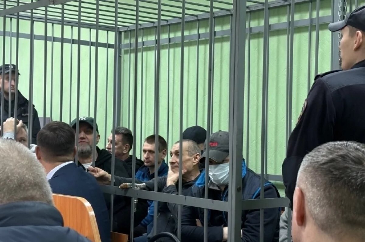    В Брянске вынесли приговор 16 фигурантам дела о табачном контрафакте