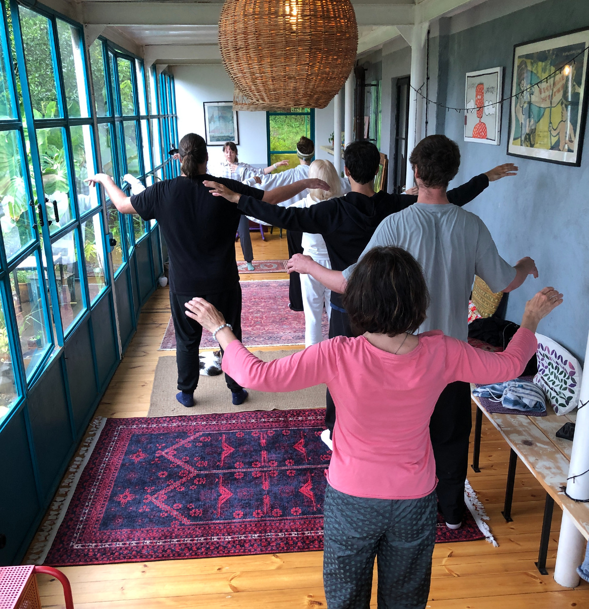 Ещё одно вдохновляющее фото с живых занятий, посвящённых практике дыхания, на выездном семинаре в Грузии