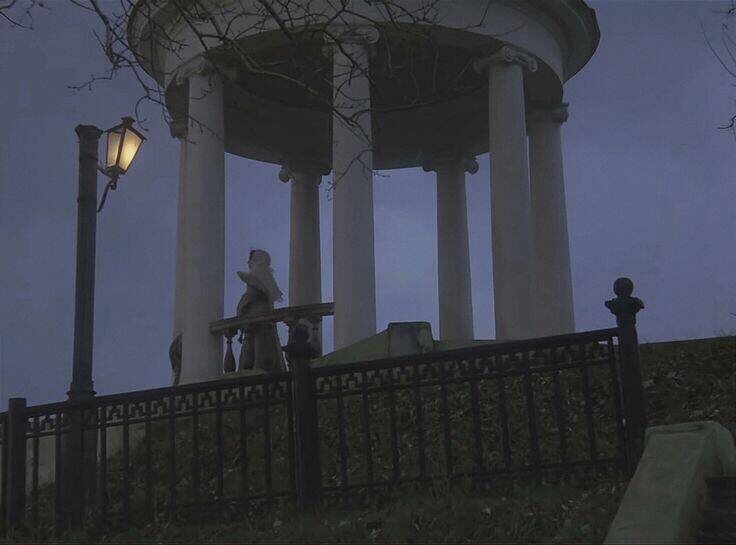 Кадр из фильма "Жестокий романс". Реж. Эльдар Рязанов