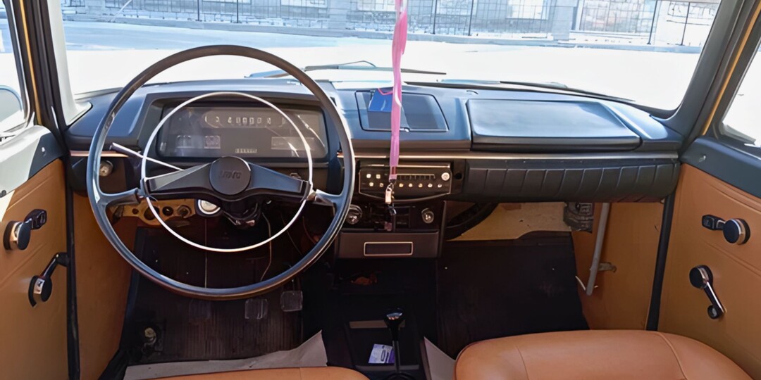 «АЗЛК или ИЖ?»: Рассказываю, какой Москвич на самом деле был лучше и качественнее