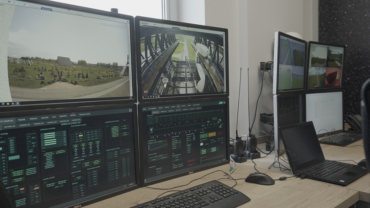    Диспетчерская, куда стекаются все данные по работы комплекса / © UST Inc.