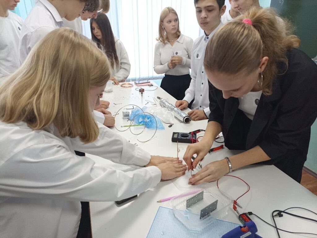 Листайте вправо, чтобы увидеть больше изображений