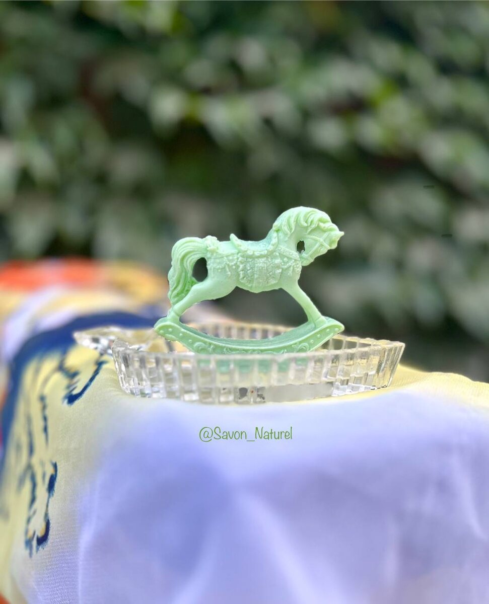 Мыло ручной работы в виде лошадки-качалки
