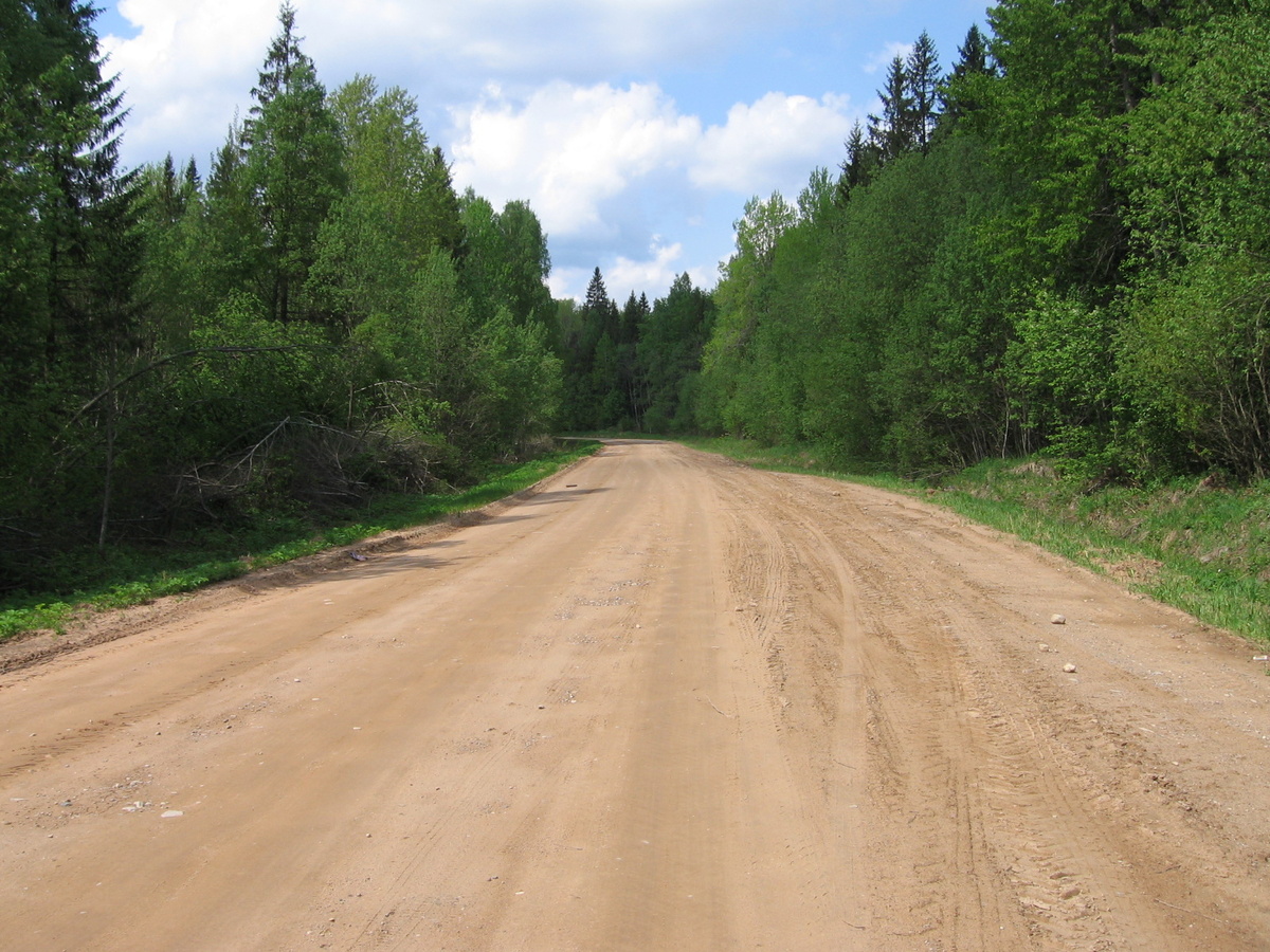 Грейдер ещё в очень даже хорошем состоянии