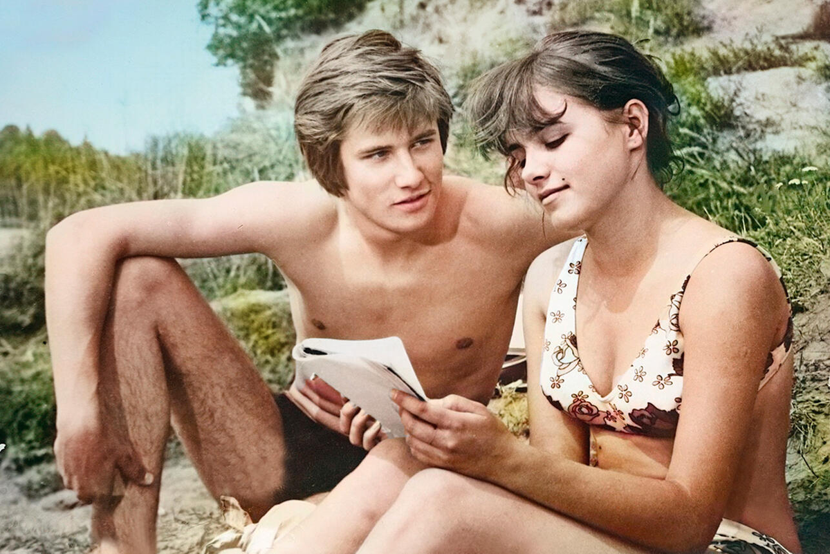 Кадр из фильма "Школьный вальс"