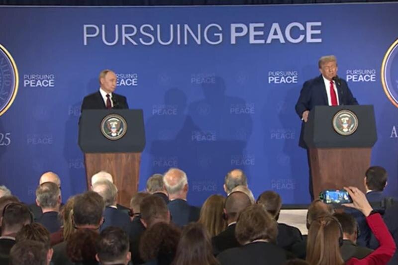    Пресс-служба Кремля. Встреча Владимира Путина и Дональда Трампа на Аляске