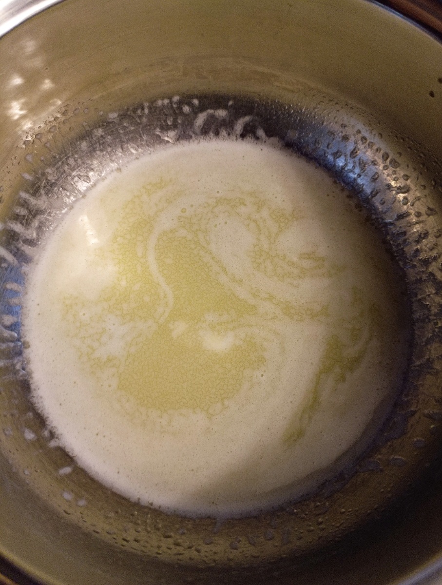 Растопила масло. Фото автора 