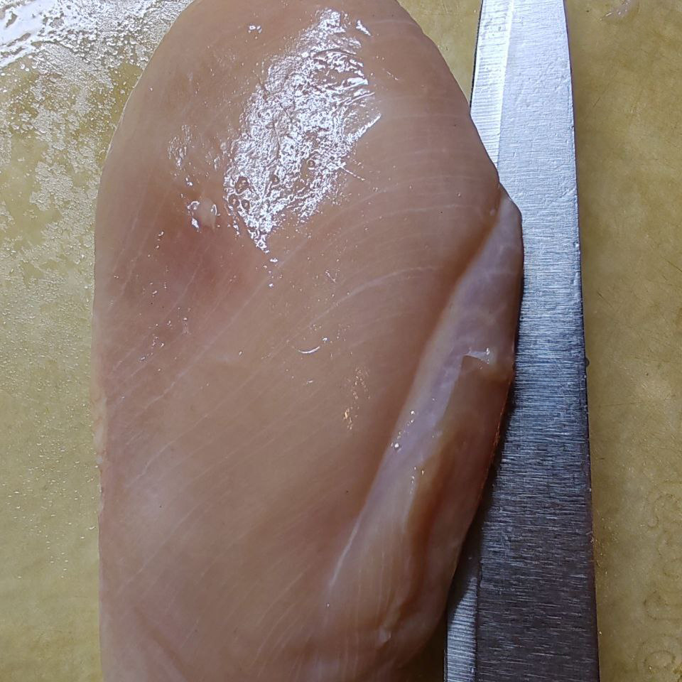 Разрезаем грудку