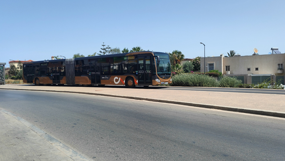 Route Haj Fateh, автобус Mercedes-Benz CapaCity L, маршрут BW1