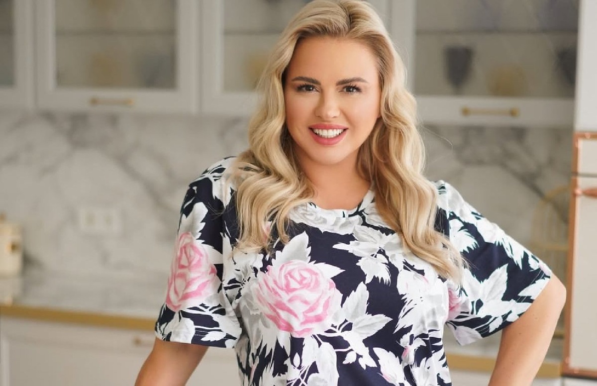    Анна Семенович (Фото: Instagram* / @ann_semenovich)