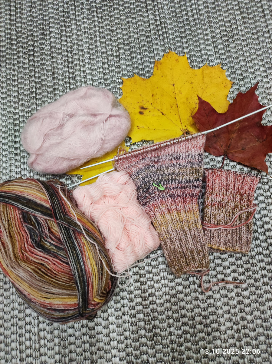 Мои первые перчатки.