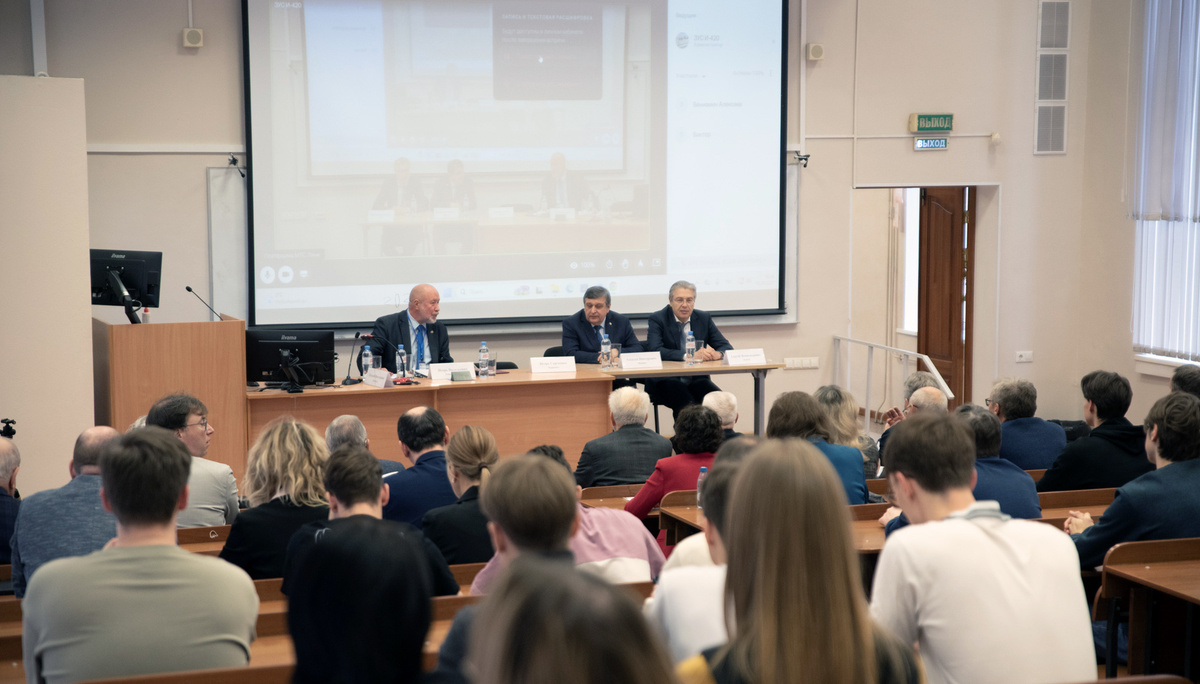    , Пусконаладочные работы на первом в мире газоцентрифужном заводе. УЭХК. 1963 г., Руководство атомного проекта (И.В. Сталин и первый состав Спецкомитета), , ,