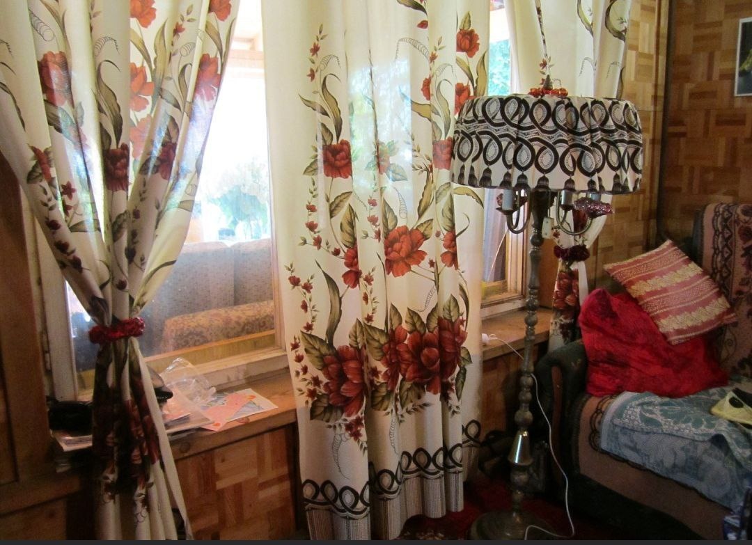 Винтажный торшер "ЗиК" "Рябинушка". Листайте страницы галереи.