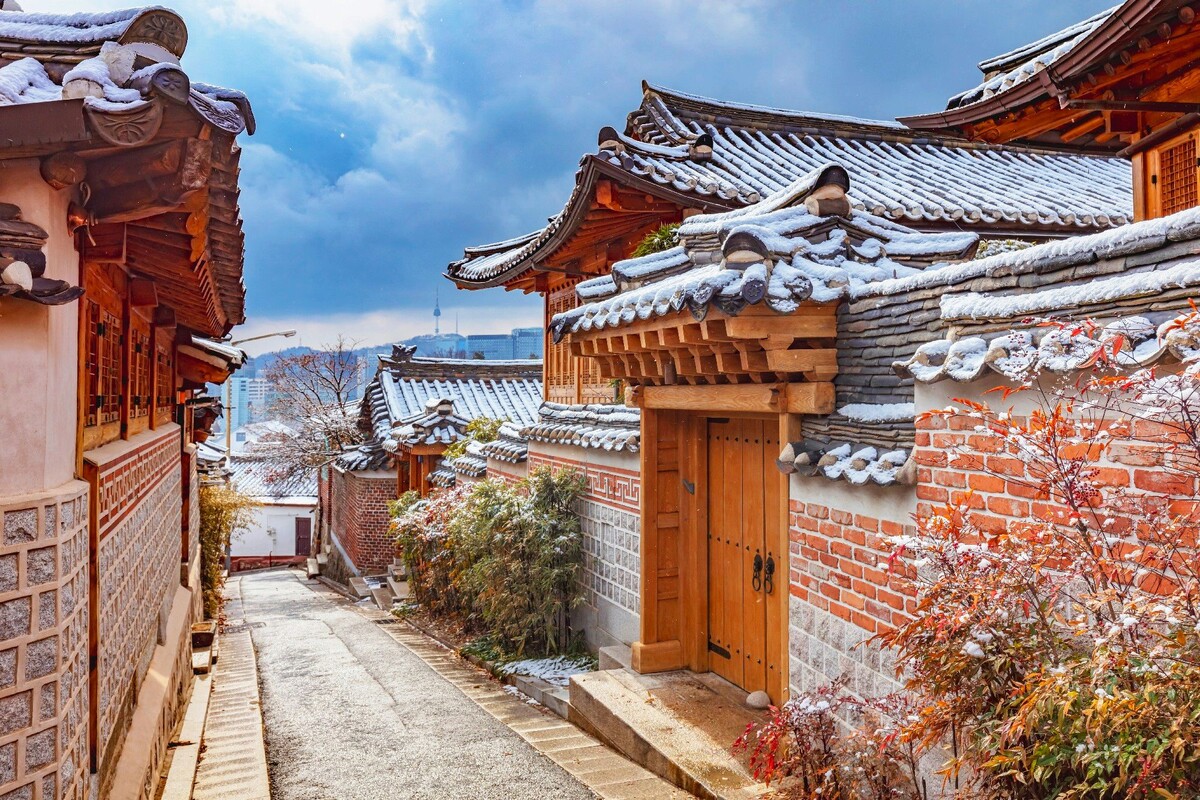 Деревня Букчон Ханок