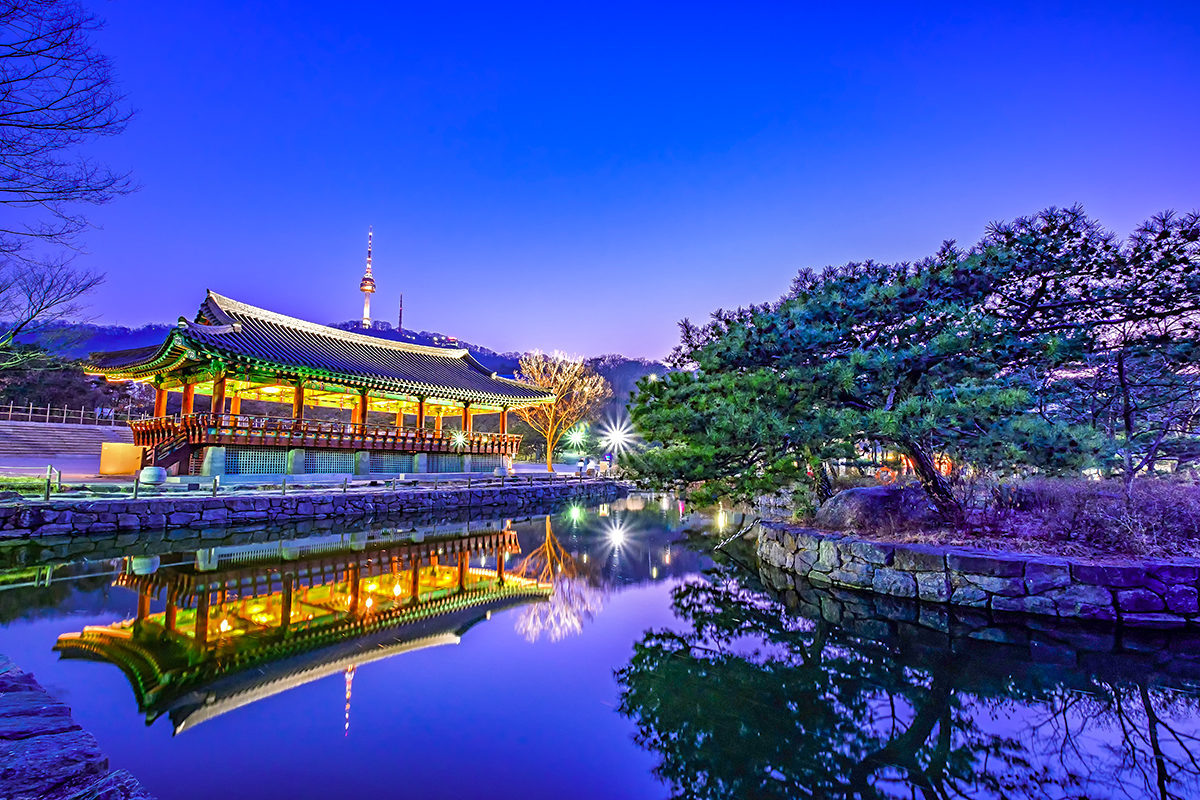 Деревня Намсанголь Ханок