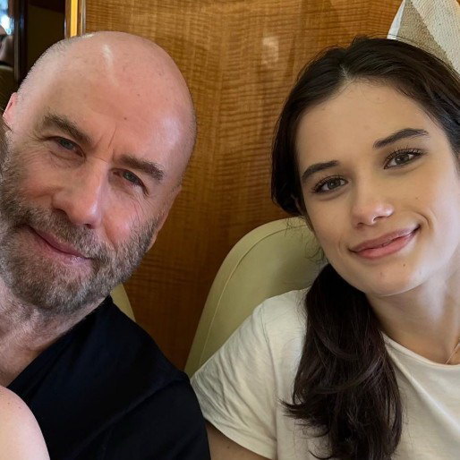     Джон Траволта будет сражаться против косаток вместе с дочерью в фильме «Чёрные приливы»