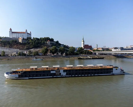 Теплоход Albertina