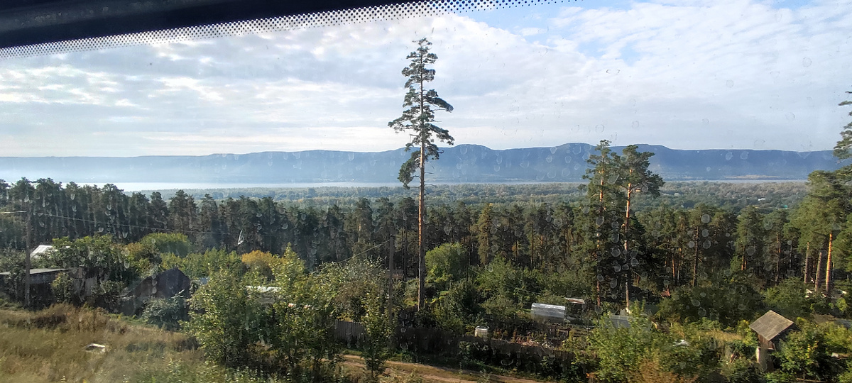 Вид из окна электрички