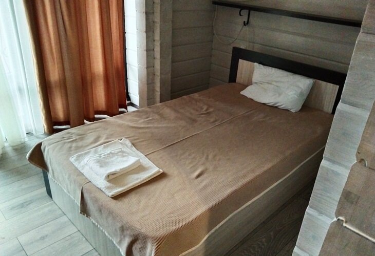 Однгоместный стандарт, отель "Грифон", Новый Афон, Абхазия