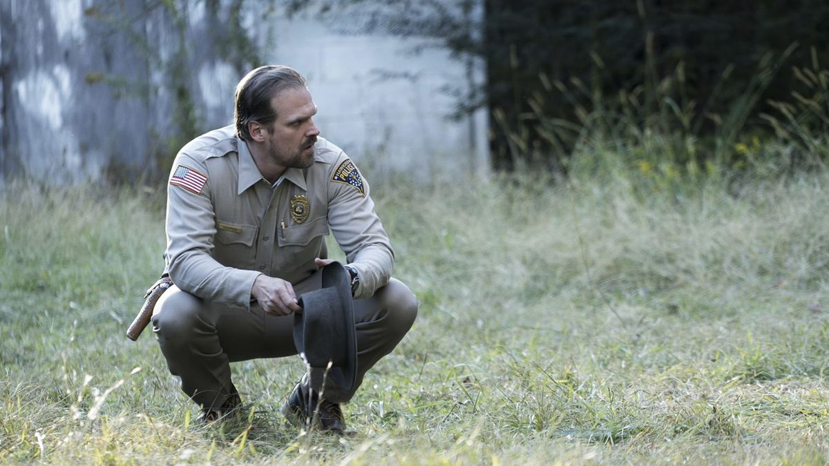 Кадр из сериала "Очень странные дела" (Сезон 1)