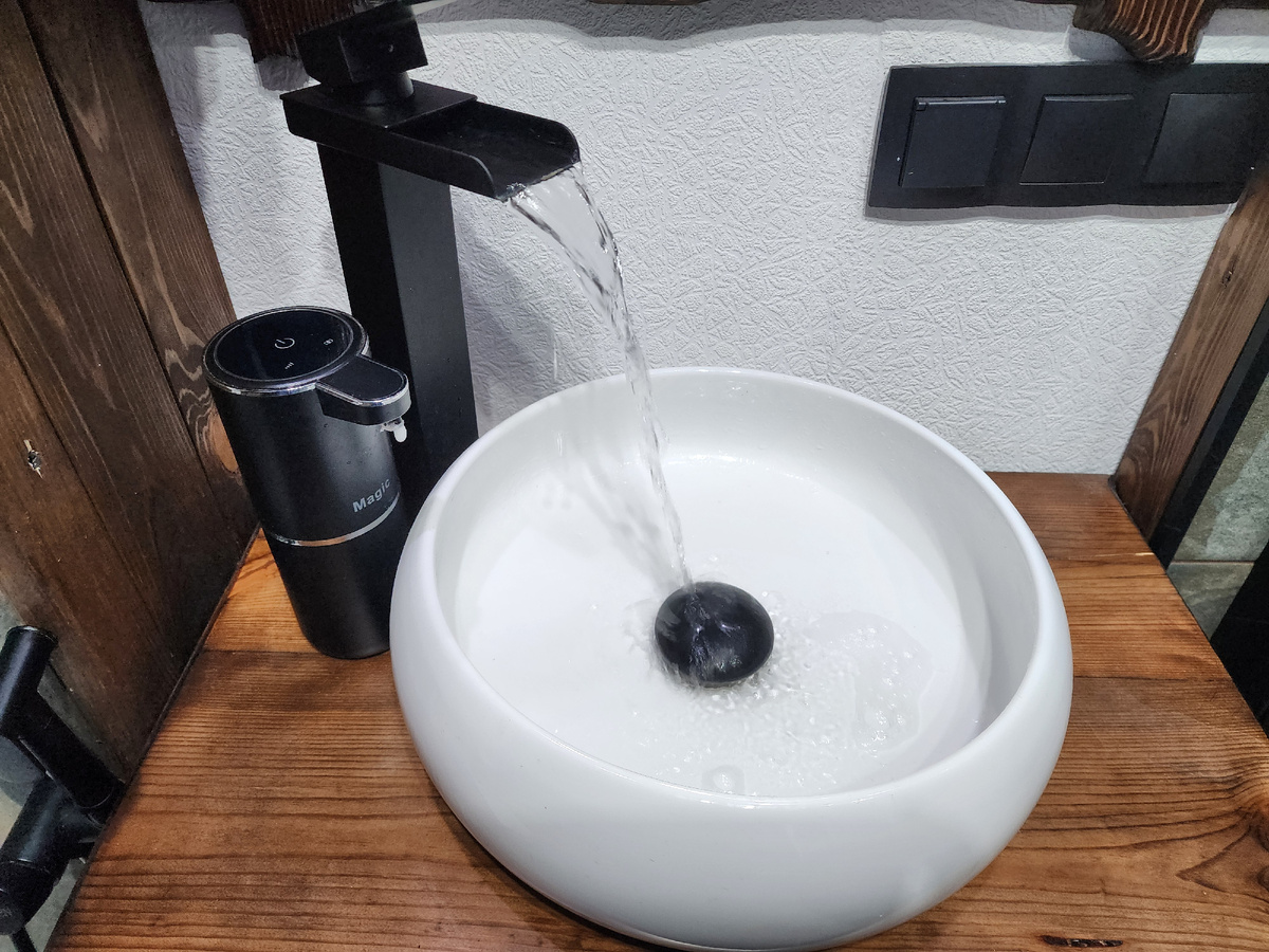 Тест-драйв раковины. Протечек нет!