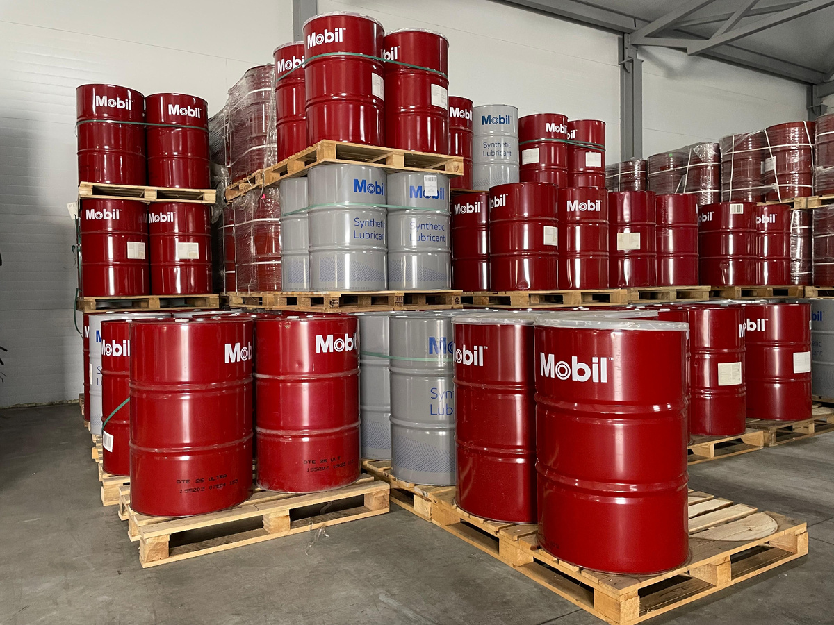 Фото со склада ЗАО "Акронд"