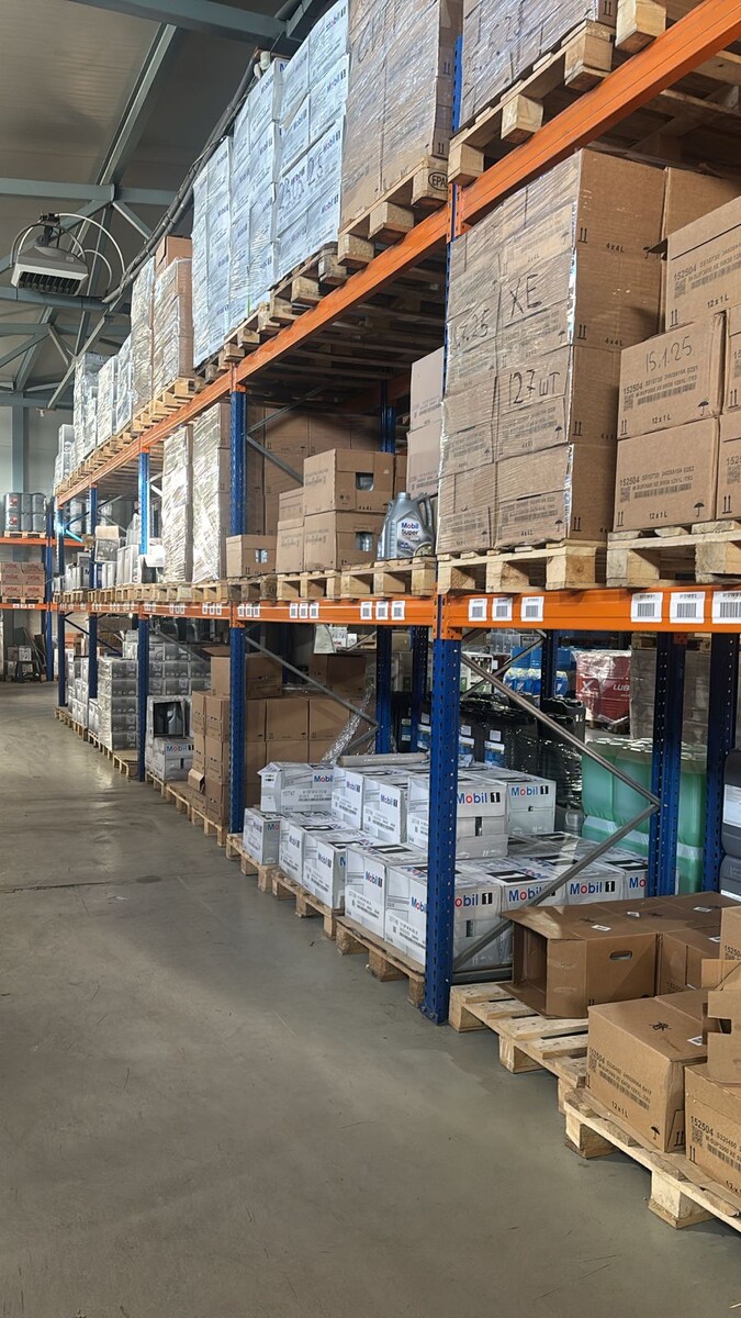 Фото со склада ЗАО "Акронд"