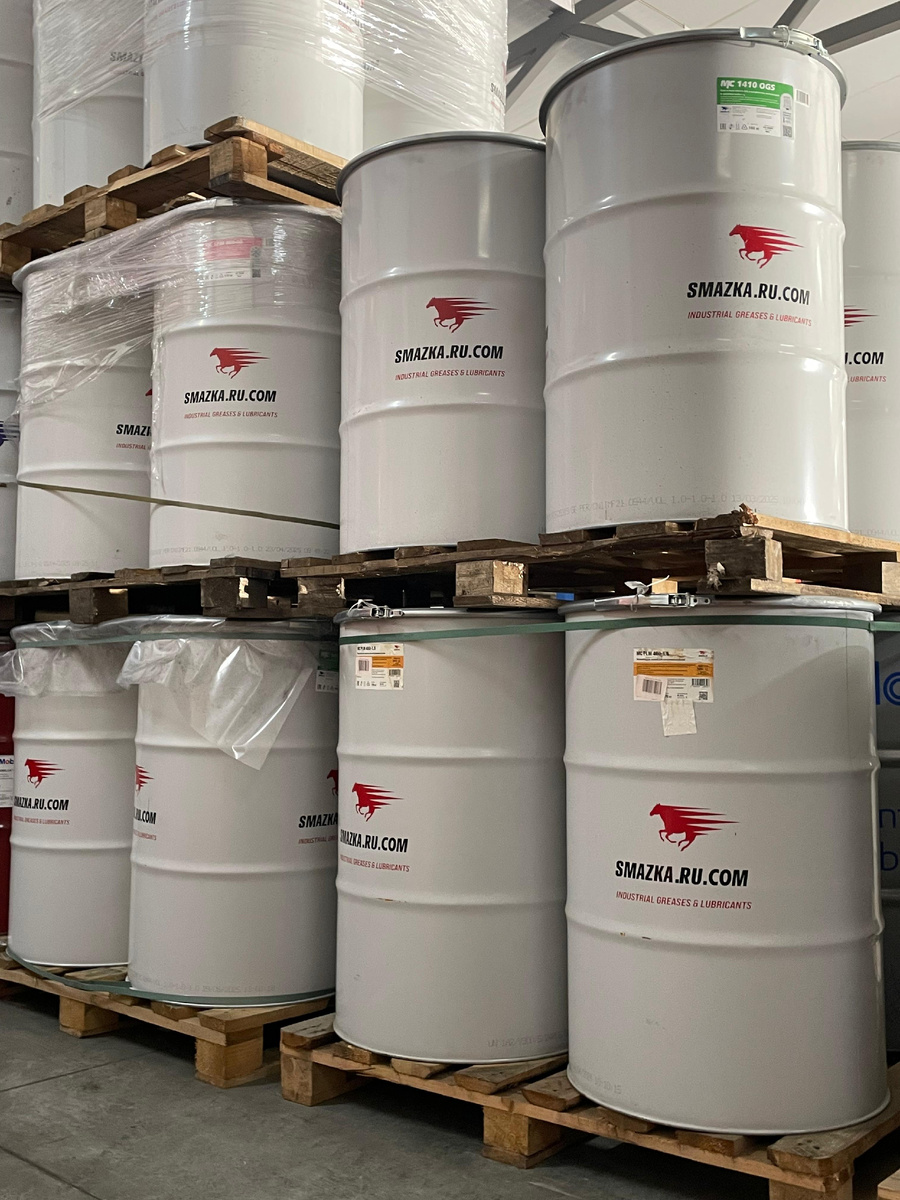 Фото со склада ЗАО "Акронд"