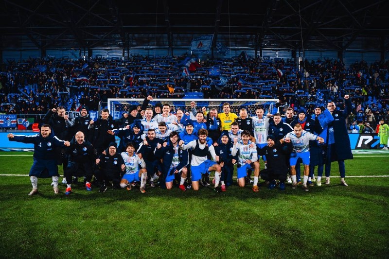     Фото: ФК "Факел"