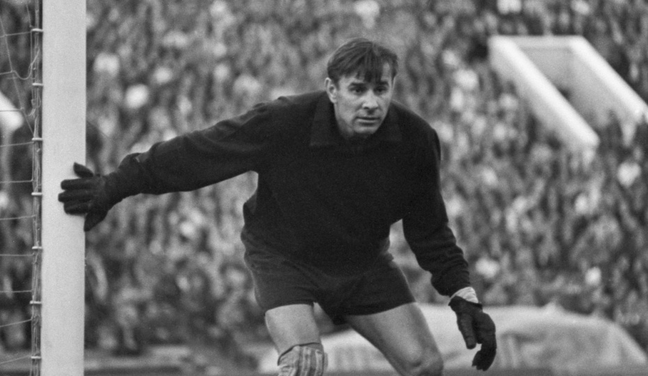 «Зачем мне нога? Я больше не играю в футбол»: cто матчей на ноль, «Золотой мяч», ампутация — как жил Черный Паук Лев Яшин