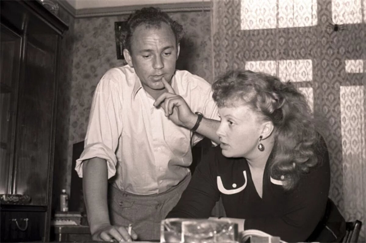    Николай Рыбников и Алла Ларионова.