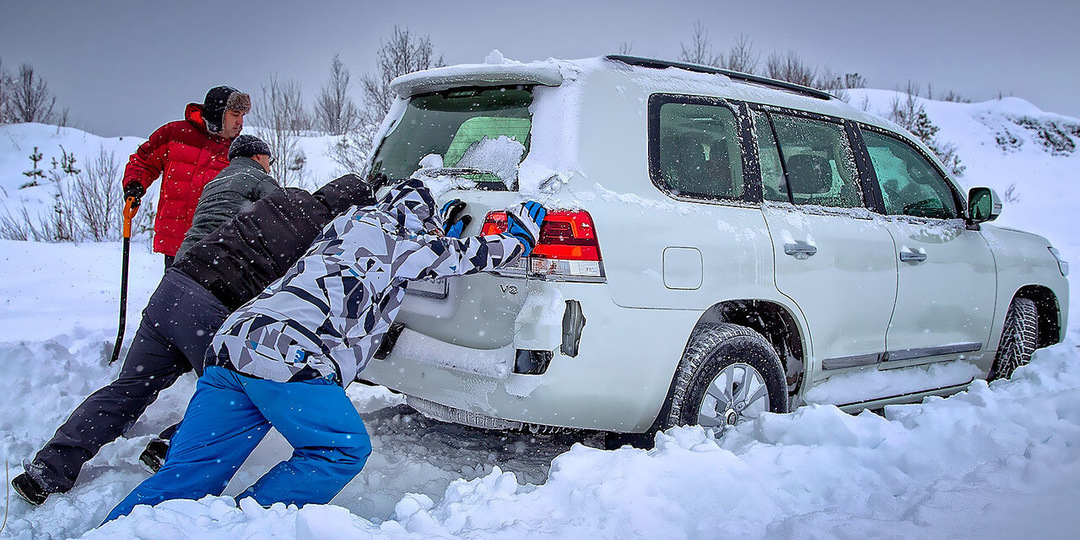 Почему ПОЛНЫЙ ПРИВОД БЕСПОЛЕЗЕН Зимой??