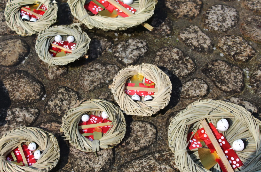 Ну милота же! Но они все прокляты