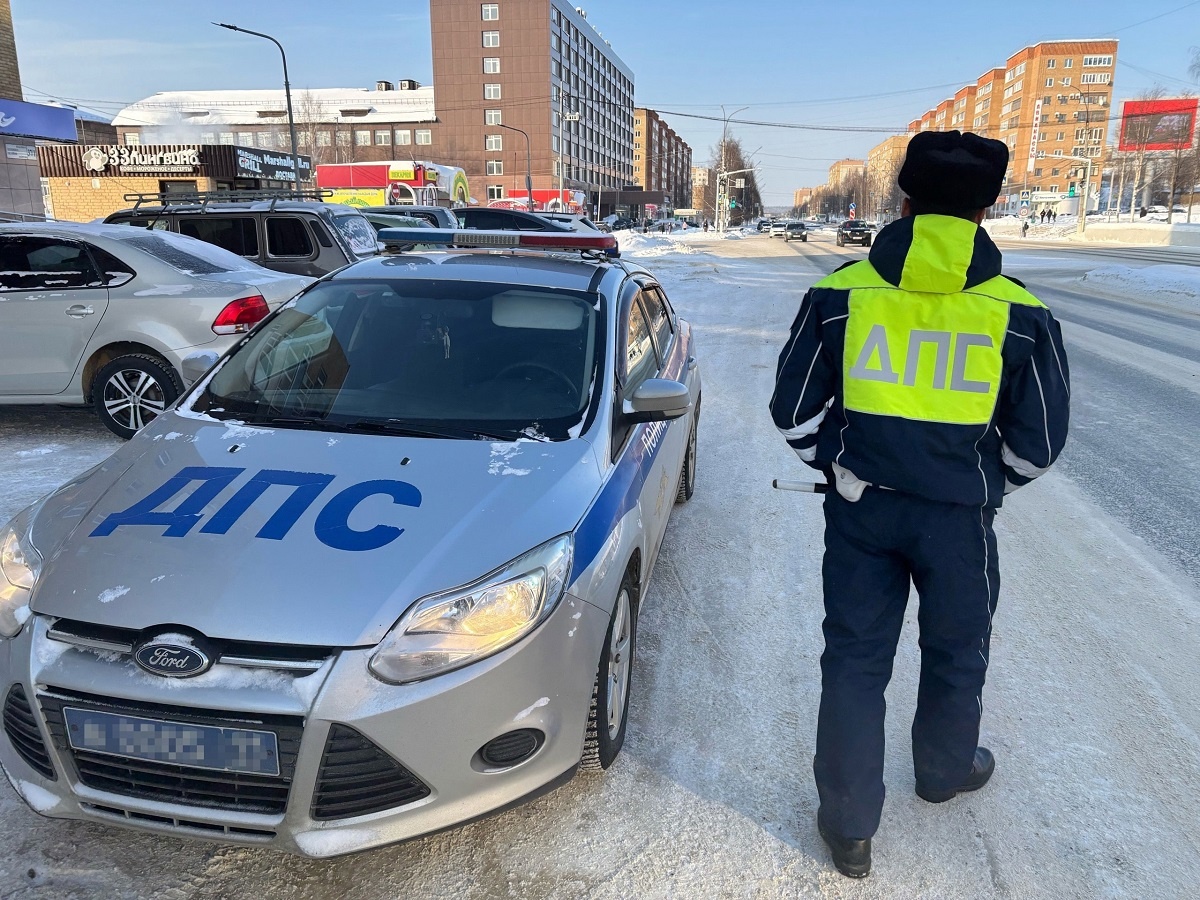    Либо останавливаешься, либо платишь 10 тысяч: ГИБДД вводит новый штраф