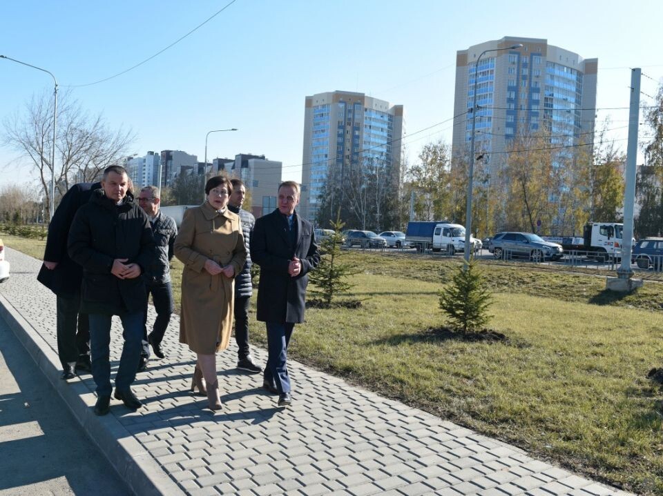    Подведение итогов дорожно-строительного сезона в Барнауле. Источник: barnaul.org