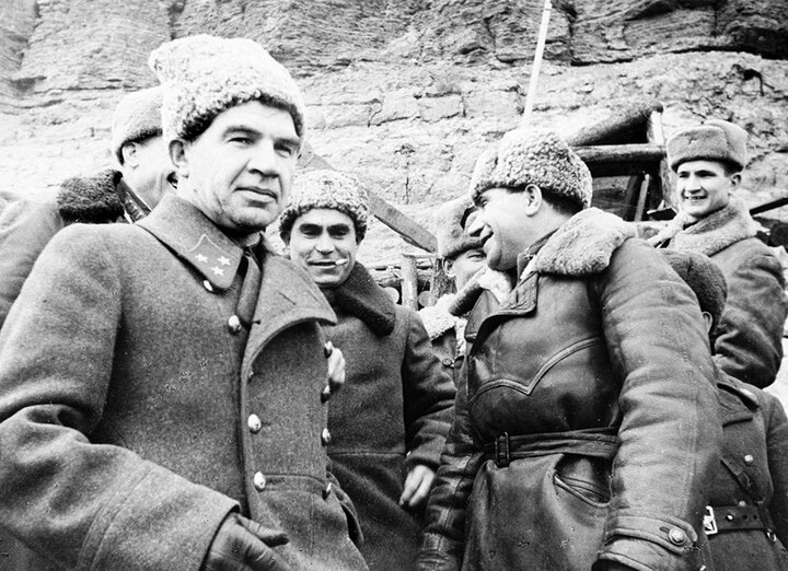 «Вы возвели ложь и нанесли гнусное оскорбление тем войскам, которым рукоплескал весь мир»