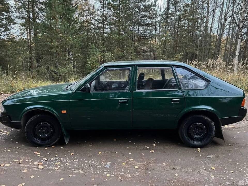    Фото: городская доска объявлений