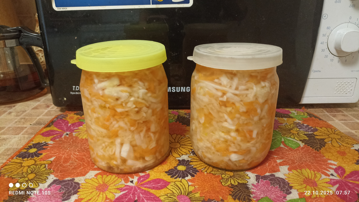 Салат из капусты. Фото автора.