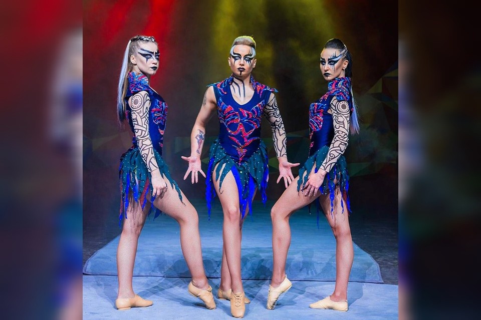 Кристина (слева) мечтала стать артисткой цирка с детства. Фото: из архива героини публикации