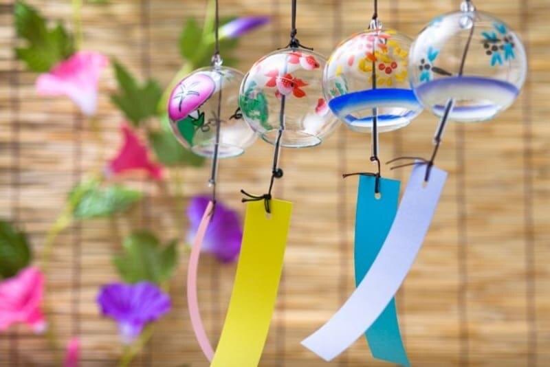 風鈴 (ふうりん)【fūrin】 — колокольчики ветра