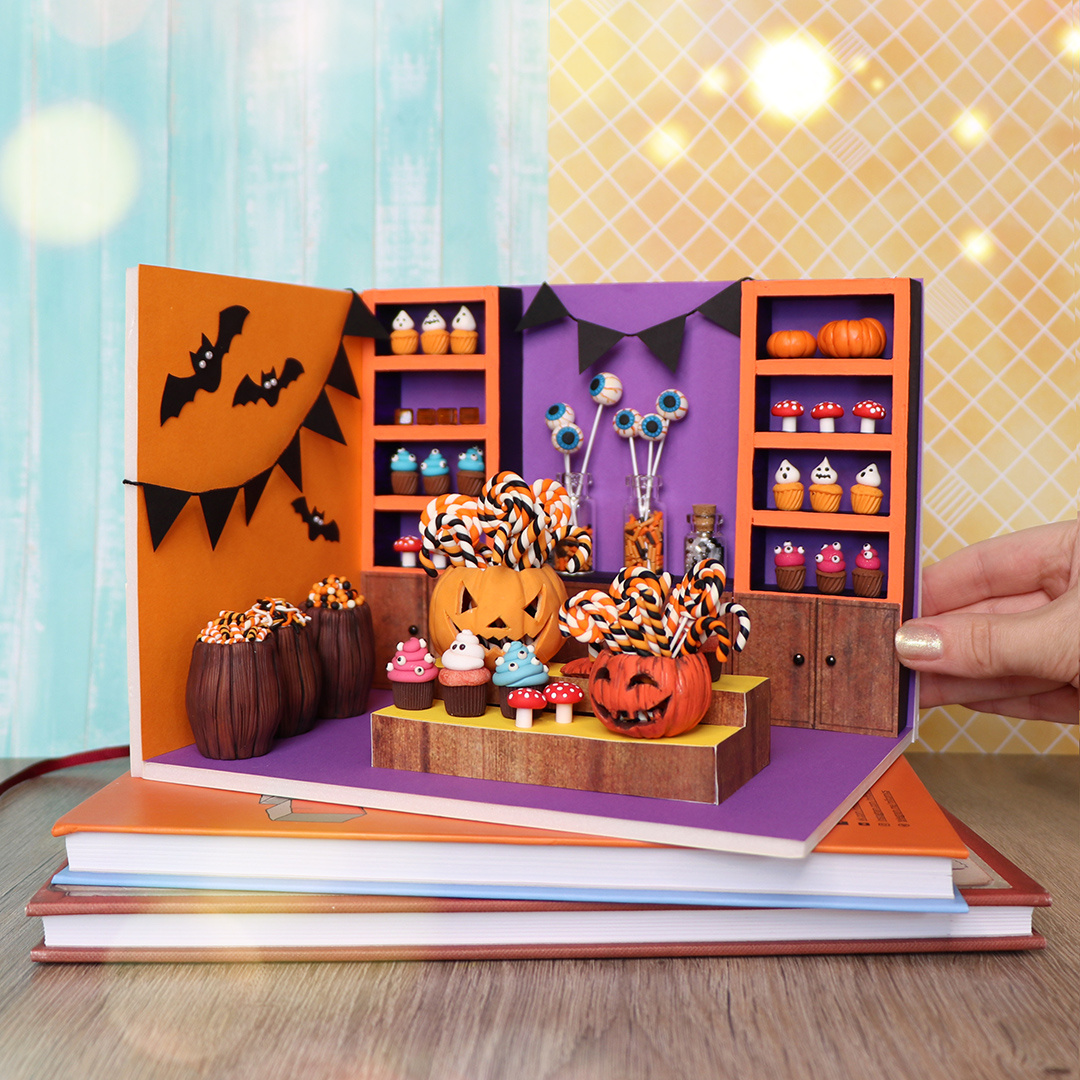 Магазин жутких сладостей в миниатюре