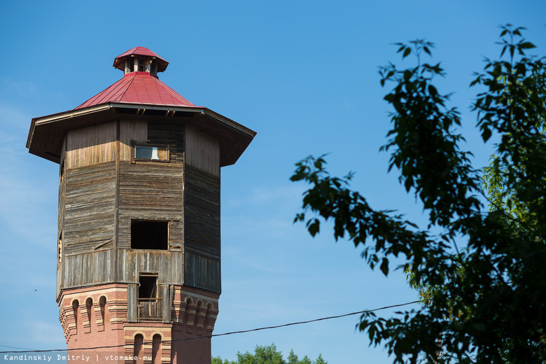 Заброшенная водонапорная башня / Фото: https://vtomske.ru/details/85409-million-na-mechtu-foto