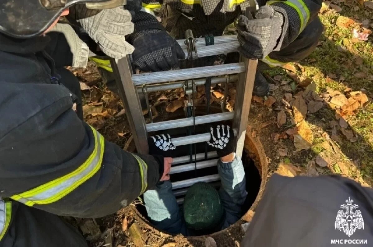    Спасатели Приморья достали 9‑летнего мальчика из 6‑метрового колодца