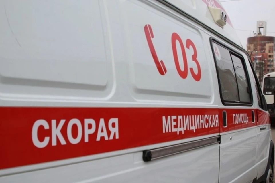    Скорая везла роженицу в роддом и перевернулась. Юлия ПЫХАЛОВА