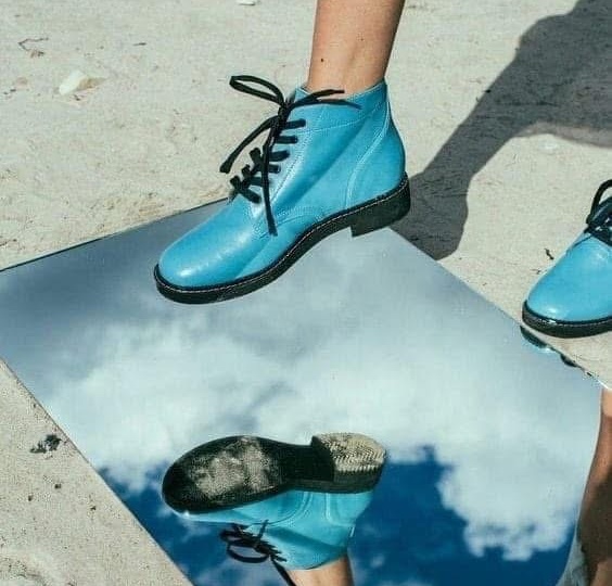 Тень и тело: человек и его цифровой двойник