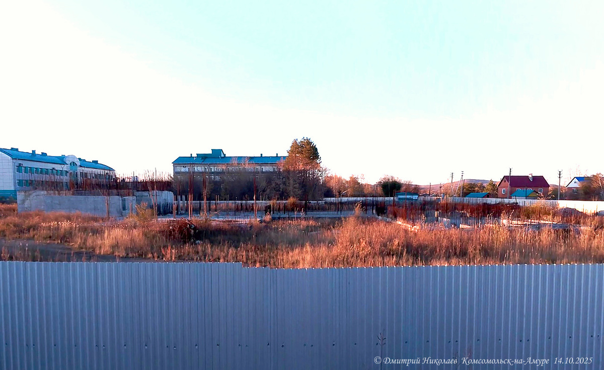 Стройплощадка Комсомольского онкодиспансера, 14.10.2025