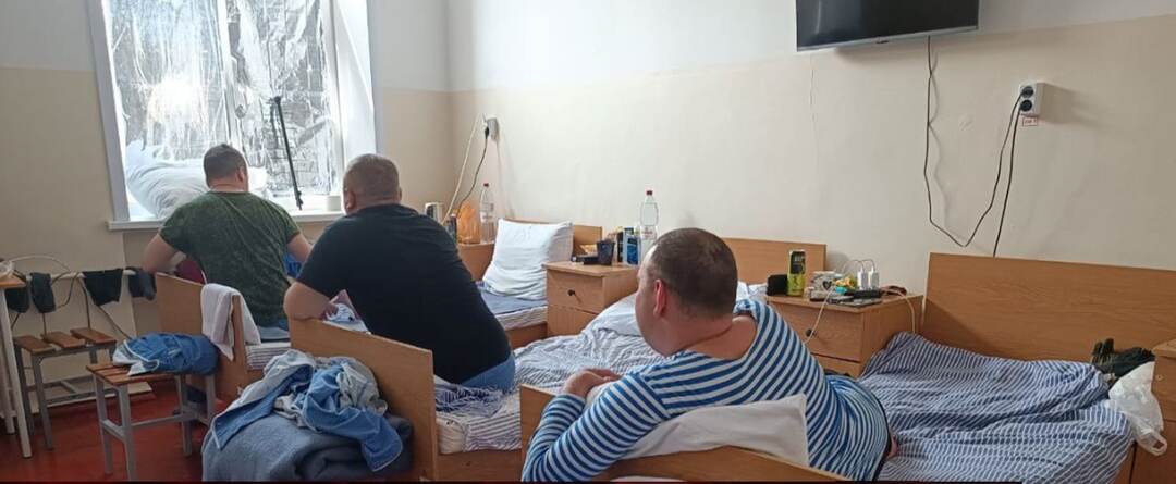 А ЧТО ПРОИСХОДИТ?