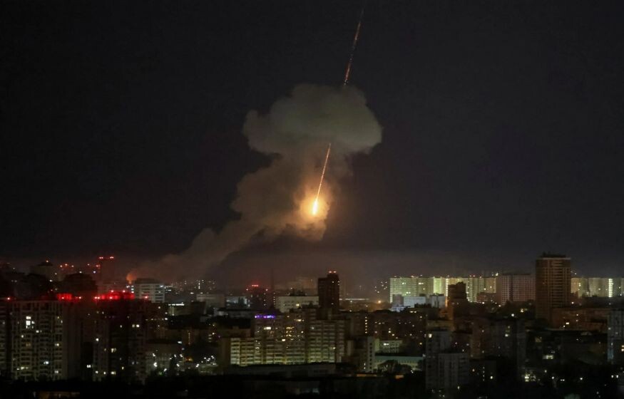    Ответ на провокации: Россия наносит ответный удар по Киеву и регионам — горят ТЭЦ и нефтегазовые объекты