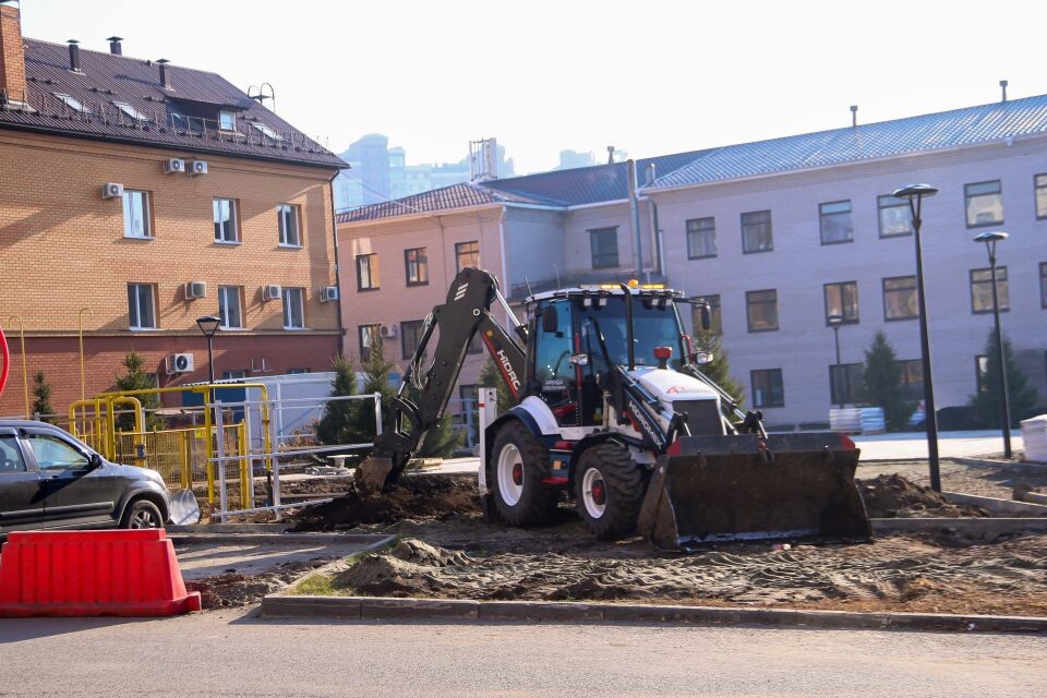    Благоустройство сквера на пересечении улиц Максима Горького и Пушкина. Источник: Виталий Барабаш